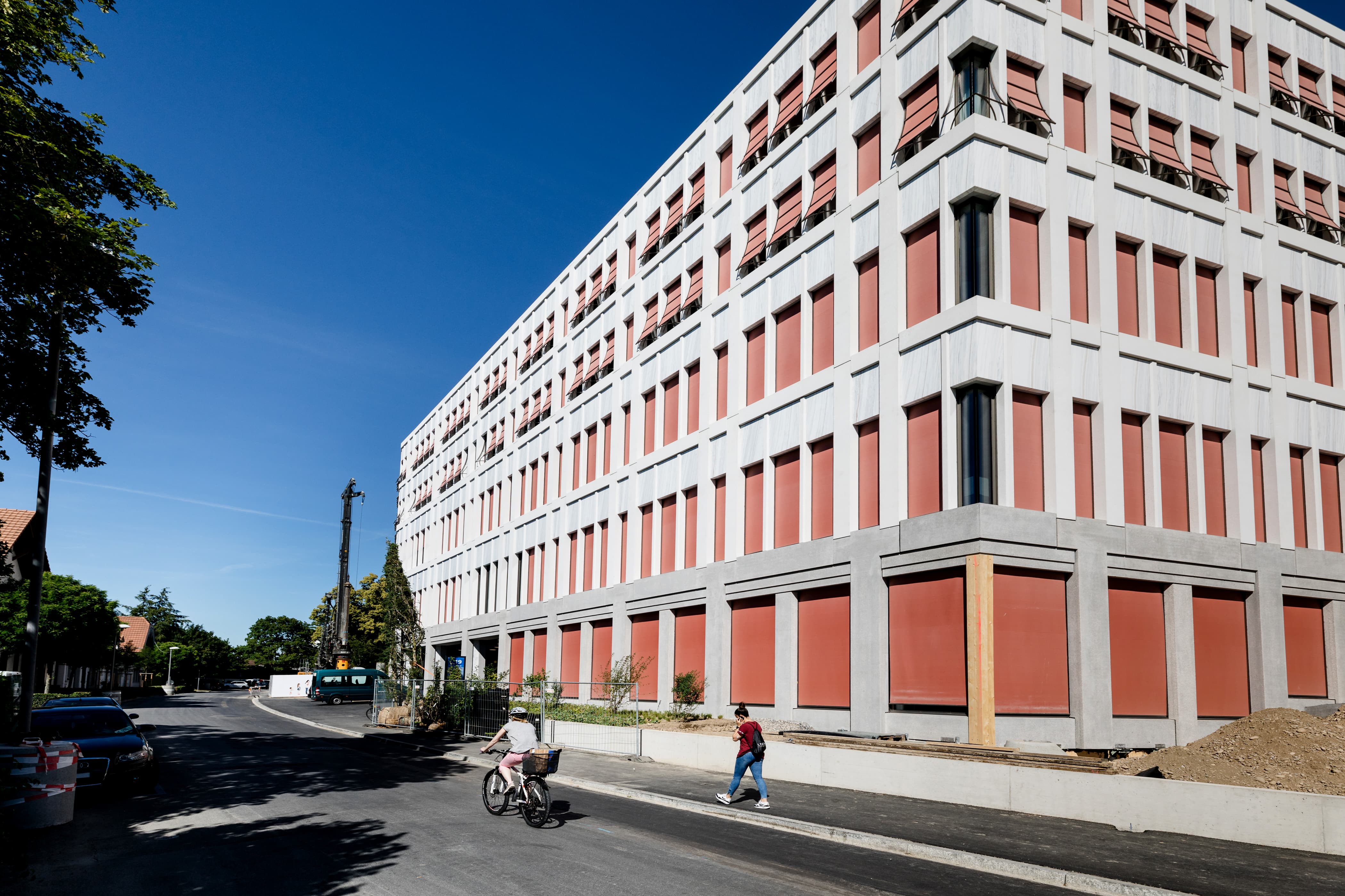 preview image Clinique gynécologique de l'hôpital de l'île / centre d'organe Chantier 6.1